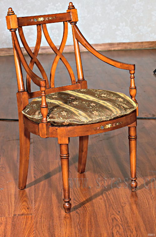 為餐廳添彩 B扶手椅的設(shè)計與實用價值